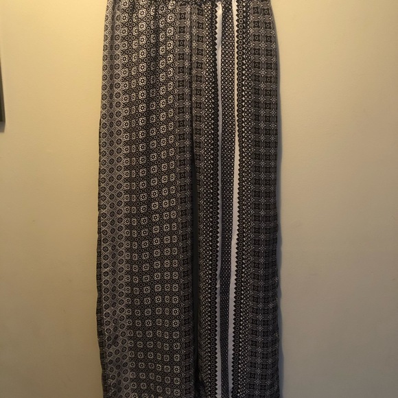 Boho Hippie Wide Leg Black & White - Picture 5 of 8